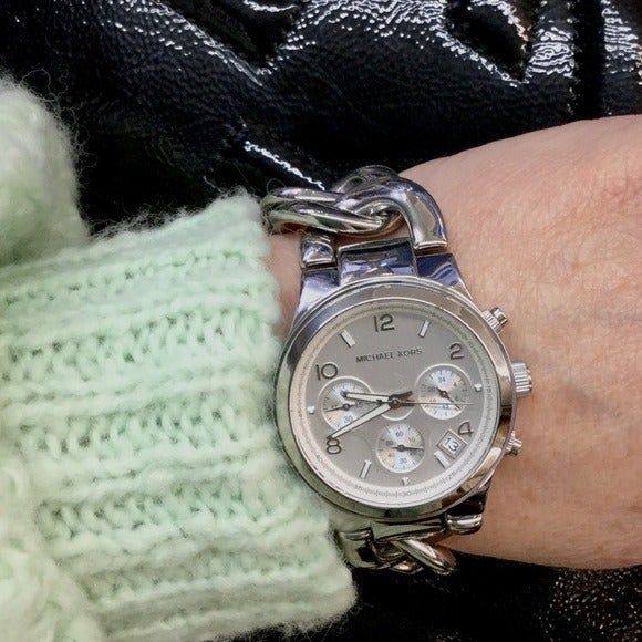 Michael Kors Runway Twist Silver Dial Silver Stainless Steel Strap Watch for Women - MK3149 Buy Now By Michael Kors