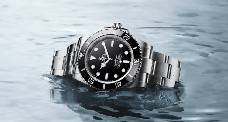 Rolex Submariner Black Dial Silver Steel Strap Watch for Men - M124060-0001