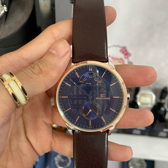 Tommy Hilfiger Hunter Blue Dial Brown Leather Strap Watch for Men - 1791605 Buy Now By Tommy Hilfiger