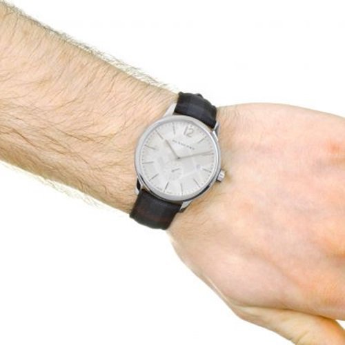 Shop Burberry Classic Round Cream Dial Black Leather Strap Watch for Men - BU10008 in USA