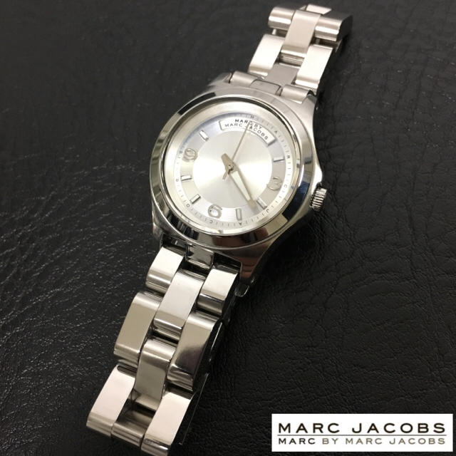 Shop Marc Jacobs Baby Dave Silver Dial Silver Steel Strap Watch for Women - MBM3234 in USA