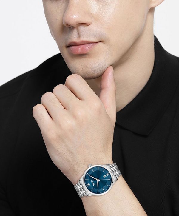 Hugo Boss Officer Chronograph Blue Dial Silver Steel Strap Watch for Men - 1513615 Buy Now By Hugo Boss