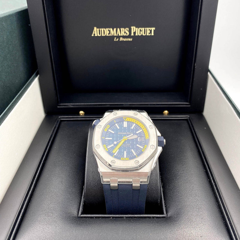 Audemars Piguet Royal Oak Offshore Diver Blue Dial Blue Rubber Strap Watch for Men - 15710ST.OO.A027CA.01