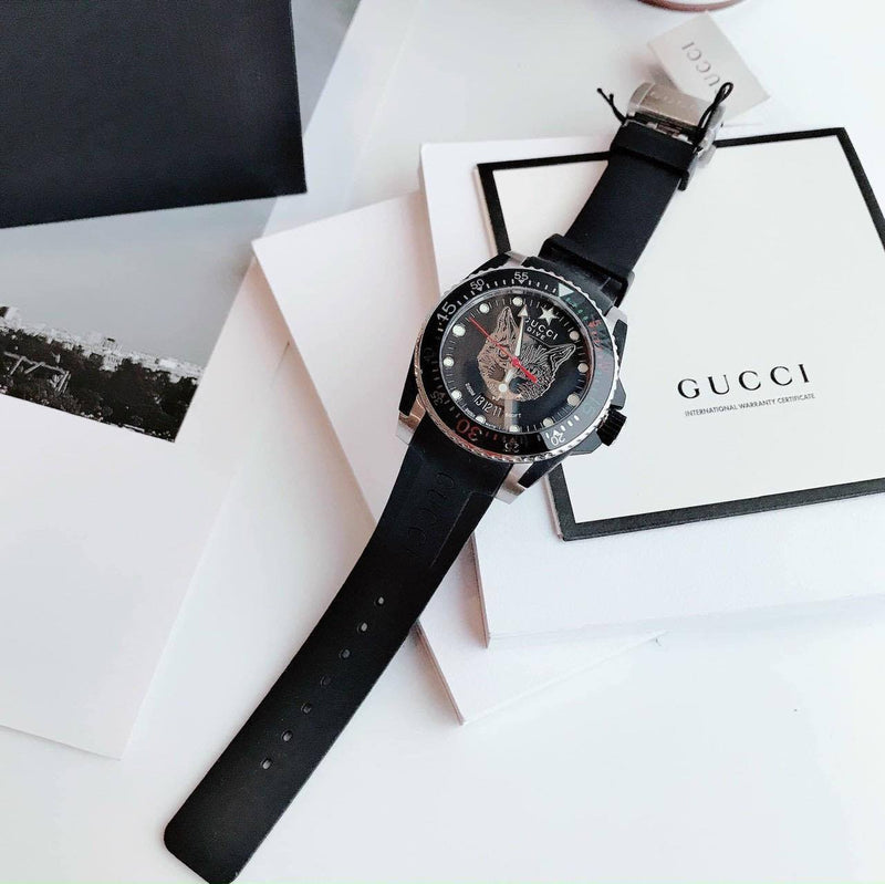 Shop Gucci Dive Feline Black Dial Black Rubber Strap Watch For Men - YA136320 in USA