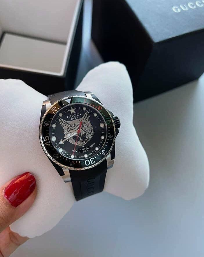 Shop Gucci Dive Feline Black Dial Black Rubber Strap Watch For Men - YA136323 in USA