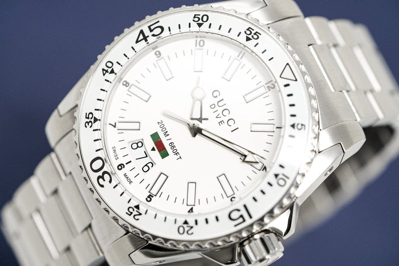 Shop Gucci Dive Quartz White Dial Silver Steel Strap Watch for Men - YA136302 in USA