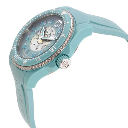 Shop Gucci Dive Automatic Green Dial Green Rubber Strap Unisex Watch - YA136344 in USA