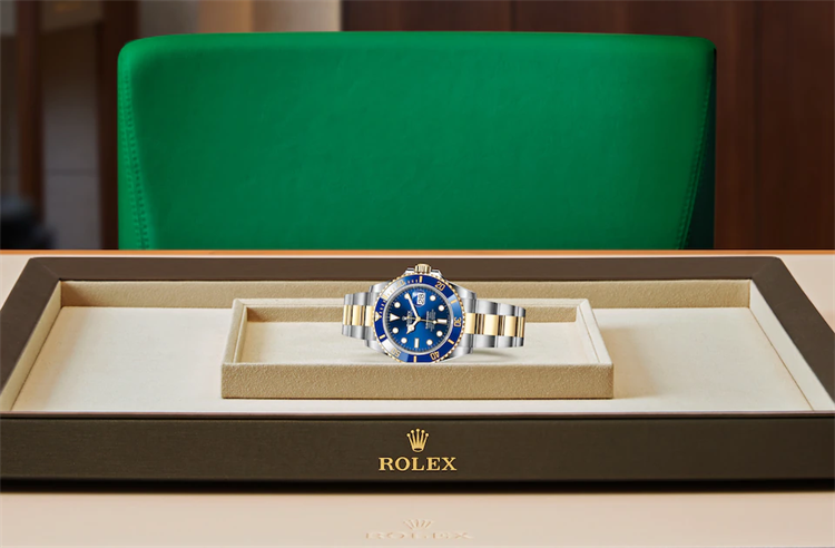Shop Rolex Submariner Date Oyster 41mm Blue Dial Two Tone Oyster Steel Yellow Gold Strap Watch for Men - M126613LB-0002 in USA