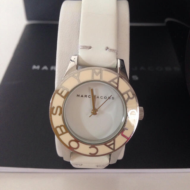 Marc Jacobs Blade White Dial White Leather Strap Watch for Women - MBM1179 Buy Now By Marc Jacobs