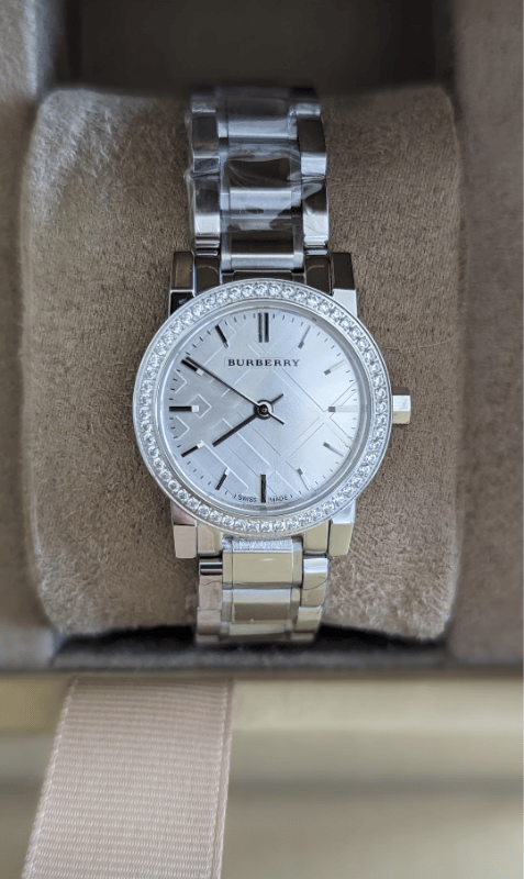 Burberry The City Diamonds Silver Dial Silver Steel Strap Watch for Women - BU9220