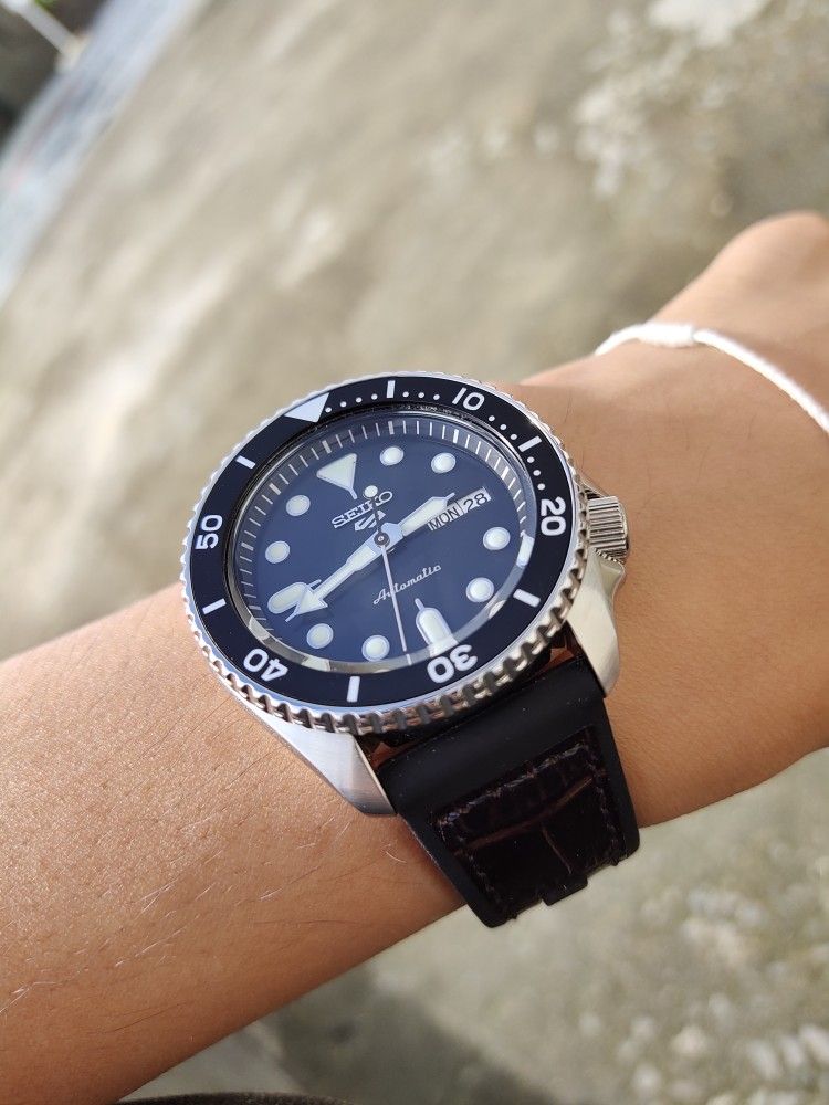 Shop Seiko 5 Sports SKX Automatic Black Dial Black Leather Strap Watch for Men - SRPD55K2 in USA
