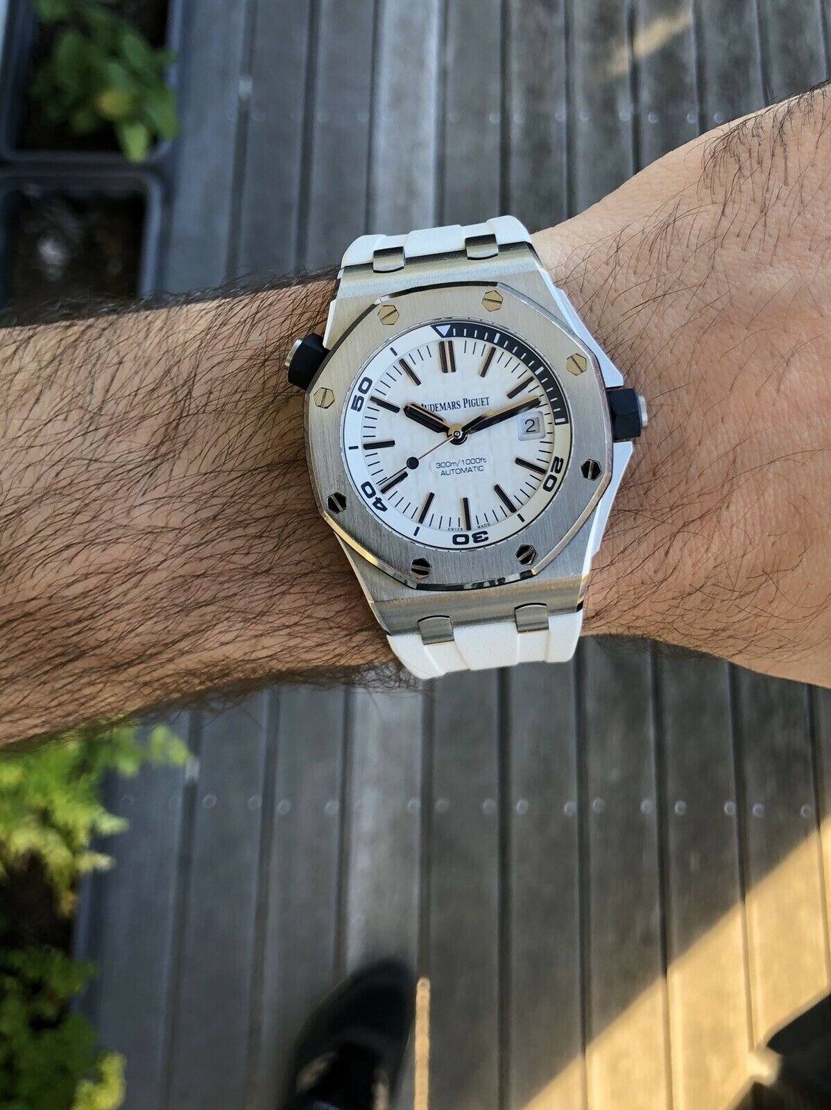 Audemars Piguet Royal Oak Offshore Diver White Dial White Rubber Strap Watch for Men - 15710ST.OO.A010CA.01