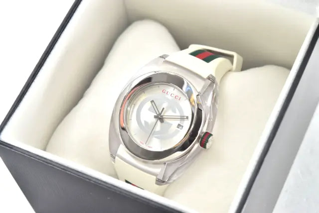 Shop Gucci SYNC XXL White Dial White Rubber Strap Watch For Men - YA137102 in USA