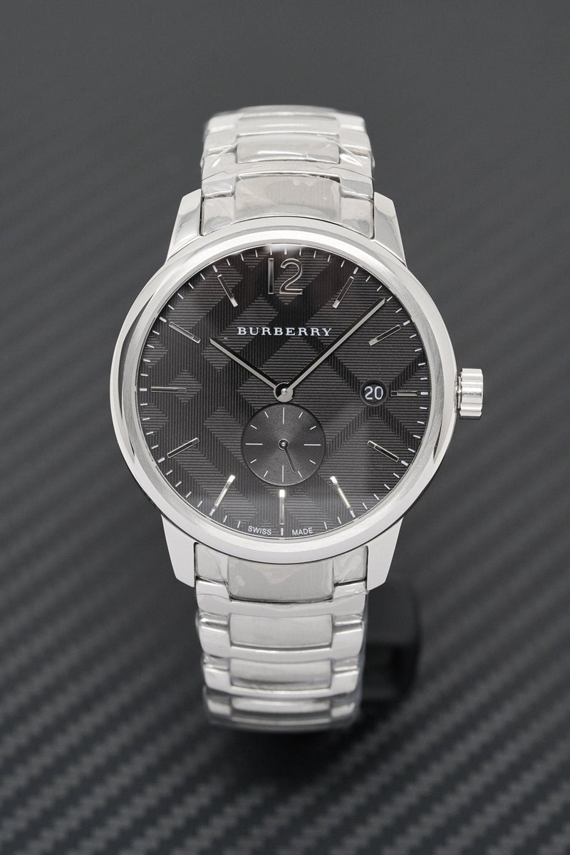 Shop Burberry The Classic Round Black Dial Silver Steel Strap Watch for Men - BU10005 in USA