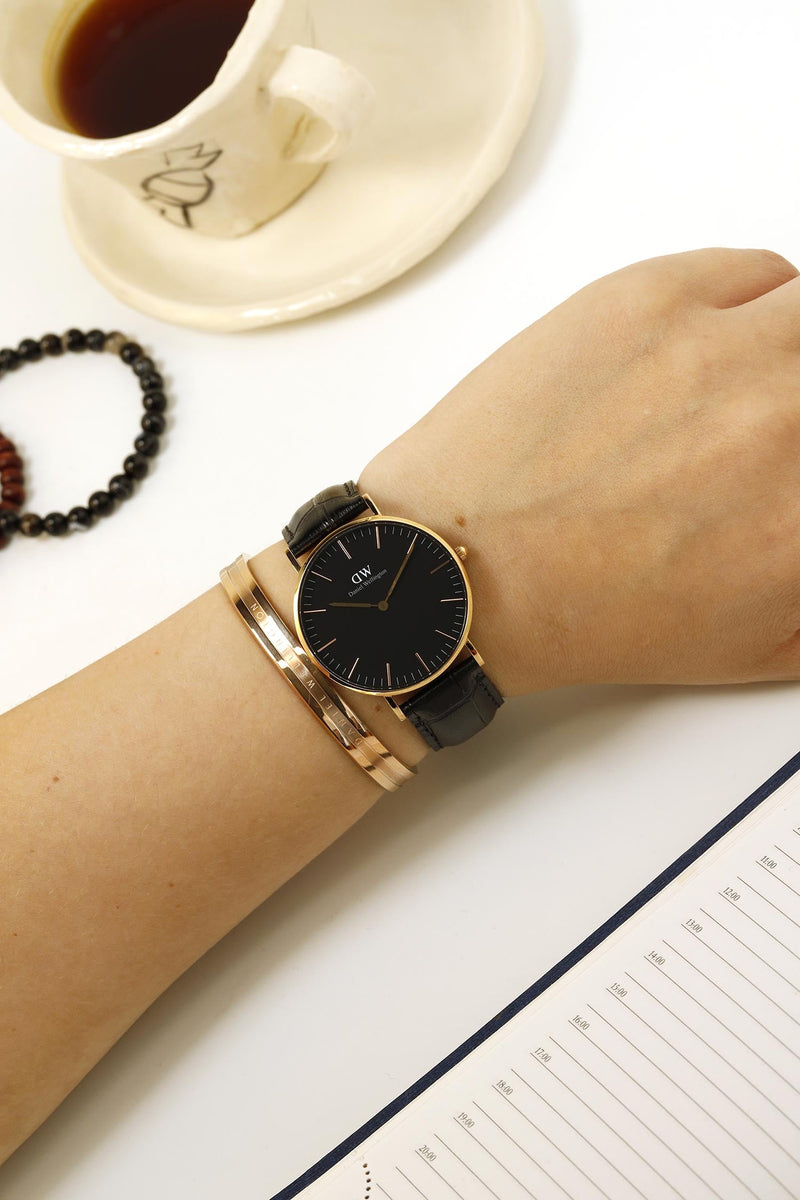 Daniel Wellington Classic Reading Black Dial Black Leather Strap Watch For Women - DW00100141 Buy Now By Daniel Wellington
