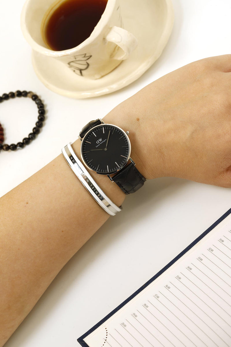 Daniel Wellington Classic Reading Black Dial Black Leather Strap Watch For Women - DW00100147 Buy Now By Daniel Wellington