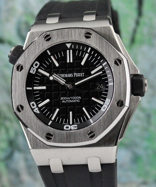 Audemars Piguet Royal Oak Offshore Diver Black Dial Black Rubber Strap Watch for Men - 15710ST.OO.A002CA.01