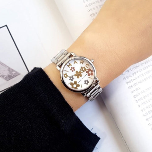 Marc Jacobs Classic White Dial Silver Steel Strap Watch for Women - MJ3581 Buy Now By Marc Jacobs