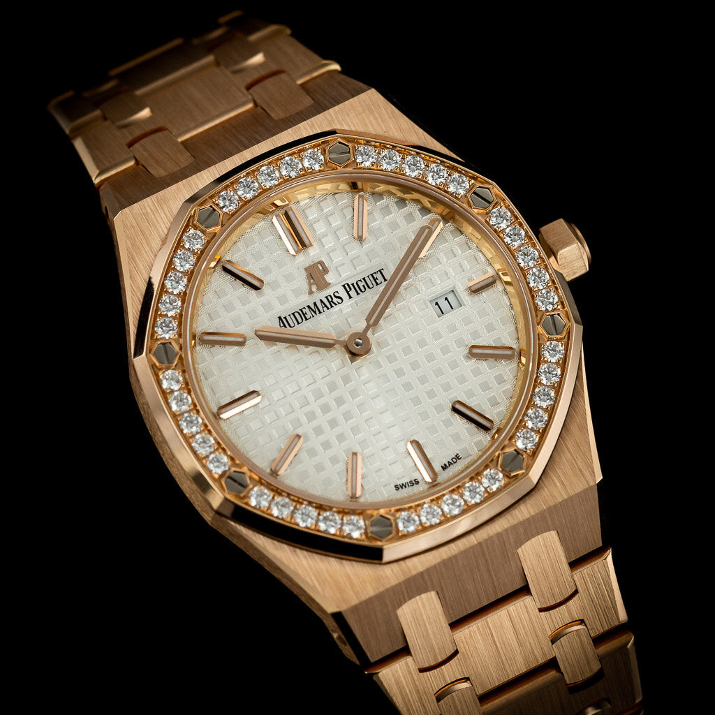 Audemars Piguet Royal Oak Quartz White Dial Rose Gold Steel Strap Watch for Women - 67651OR.ZZ.1261OR.01