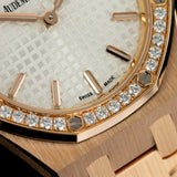 Audemars Piguet Royal Oak Quartz White Dial Rose Gold Steel Strap Watch for Women - 67651OR.ZZ.1261OR.01