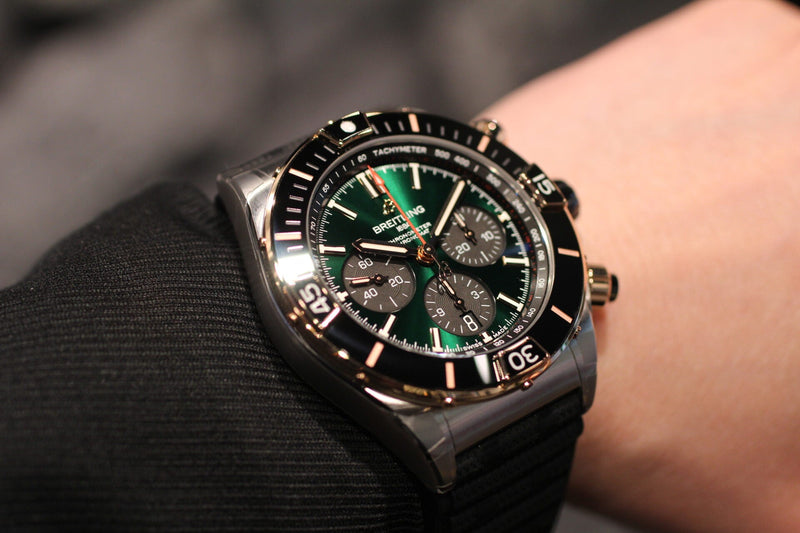 Breitling Super Chronomat B01 44 Green Dial Black Rubber Strap Watch for Men - UB0136251L1S1