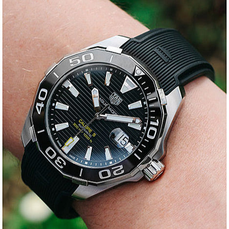 Shop Tag Heuer Aquaracer Calibre 5 Automatic Black Dial Black Rubber Strap Watch for Men - WAY201A.FT6142 in USA
