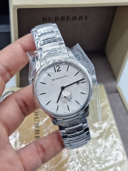 Shop Burberry The Classic Silver Dial Silver Steel Strap Watch for Men - BU10004 in USA