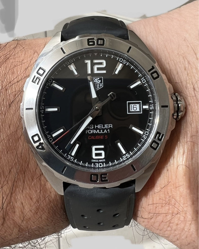 Tag Heuer Formula 1 Automatic Black Dial Black Rubber Strap Watch for Men - WAZ2113.FT8023 Buy Now By Tag Heuer