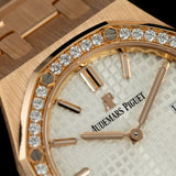 Audemars Piguet Royal Oak Quartz White Dial Rose Gold Steel Strap Watch for Women - 67651OR.ZZ.1261OR.01