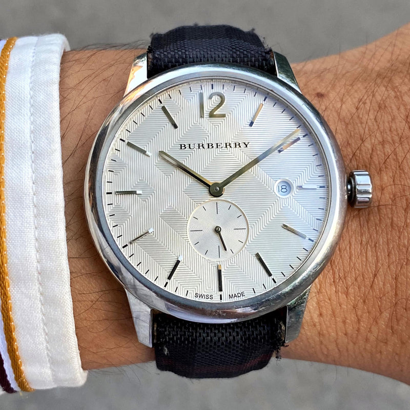 Shop Burberry Classic Round Cream Dial Black Leather Strap Watch for Men - BU10008 in USA
