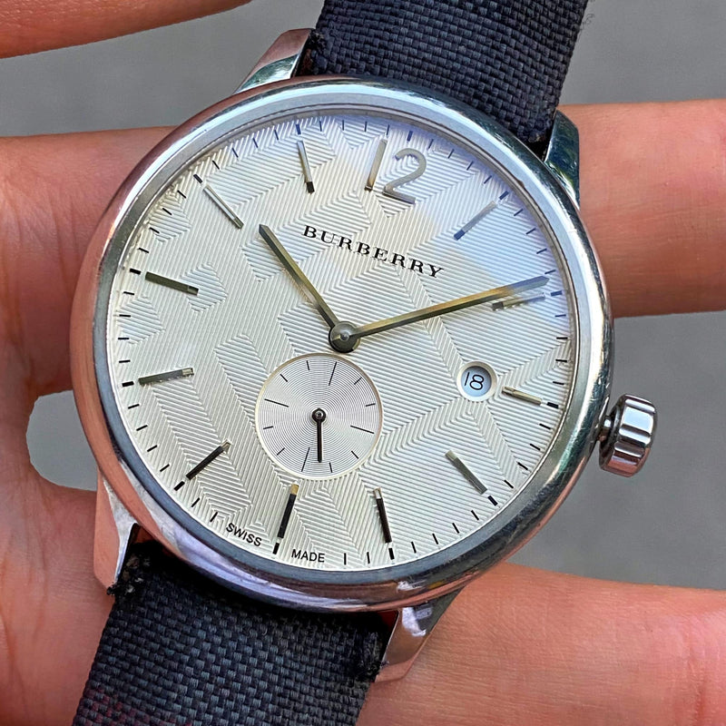 Shop Burberry Classic Round Cream Dial Black Leather Strap Watch for Men - BU10008 in USA