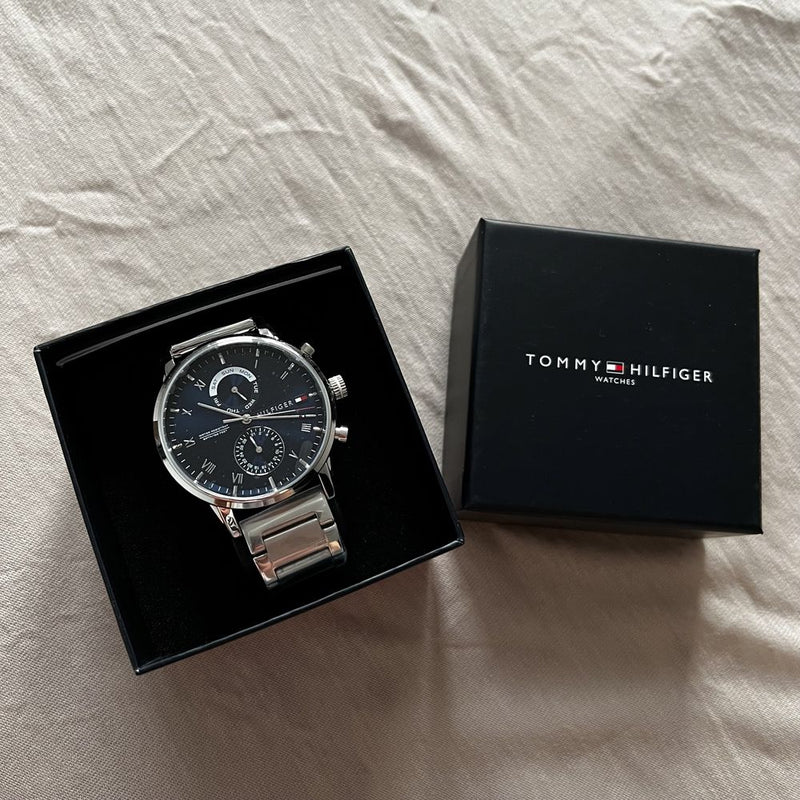 Tommy Hilfiger Kane Blue Dial Silver Steel Strap Watch for Men - 1710401