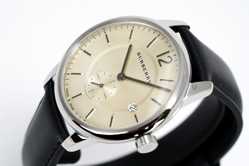 Shop Burberry The Classic Horseferry Beige Dial Black Leather Strap Watch for Men - BU10000 in USA