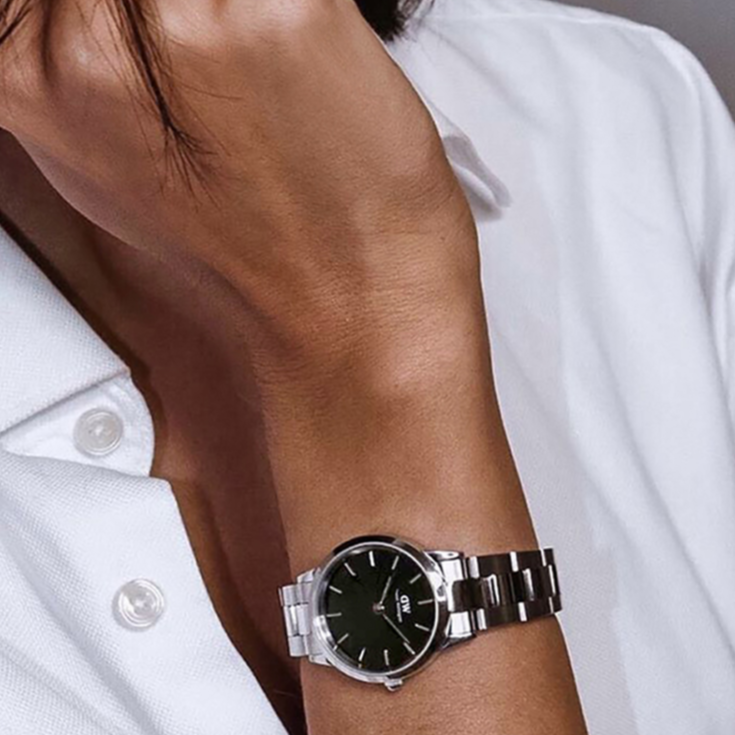 Daniel Wellington Iconic Link Black Dial Silver Steel Strap Watch For Women - DW00100208 Buy Now By Daniel Wellington