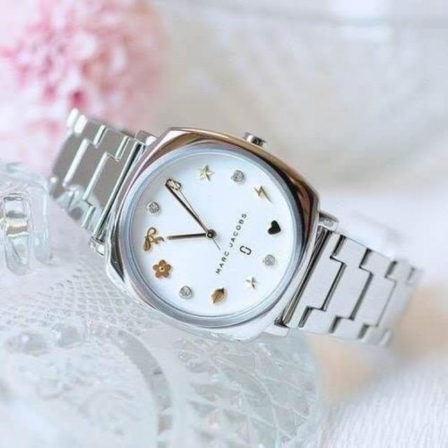 Marc Jacobs Mandy Silver Dial Silver Steel Strap Watch for Women - MJ3572 Buy Now By Marc Jacobs