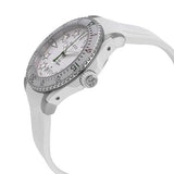 Shop Gucci Dive Quartz White Dial White Rubber Strap Watch For Men - YA136337 in USA