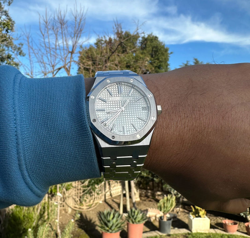 Audemars Piguet Royal Oak Automatic White Dial Silver Steel Strap Watch for Men - 15510ST.OO.1320ST.03