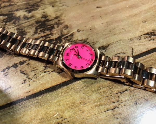Marc Jacobs Henry Dinky Pink Dial Rose Gold Steel Strap Watch for Women - MBM3203 Buy Now By Marc Jacobs