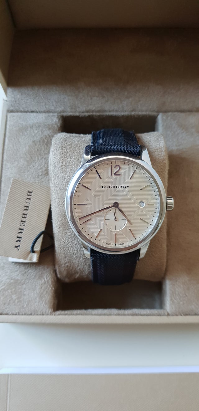 Shop Burberry Classic Round Cream Dial Black Leather Strap Watch for Men - BU10008 in USA