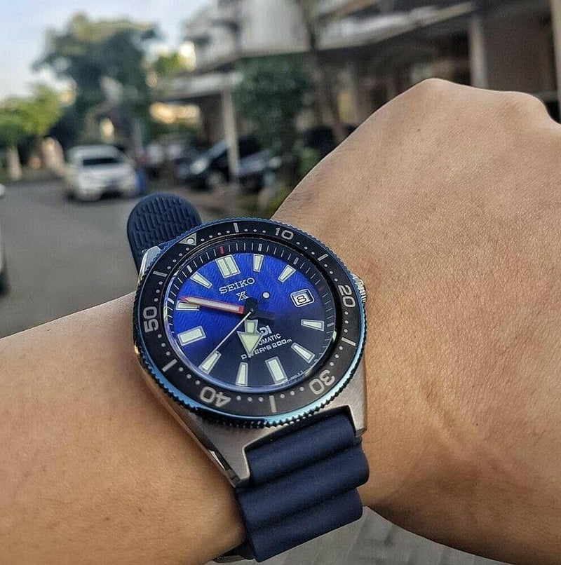 Seiko Prospex PADI Special Edition Divers 200M Blue Dial Blue Rubber Strap Watch For Men - SPB071J1 Buy Now By Seiko