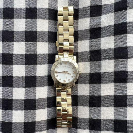 Marc Jacobs Amy Dinky White Dial Gold Steel Strap Watch for Women - MBM3226 Buy Now By Marc Jacobs