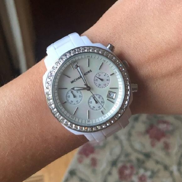 Michael Kors Runway White Dial White Steel Strap Watch for Women - MK5188 Buy Now By Michael Kors