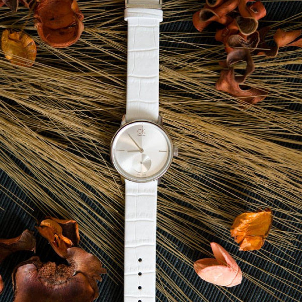 Calvin Klein Accent Silver Dial White Leather Strap Watch for Women - K2Y231K6