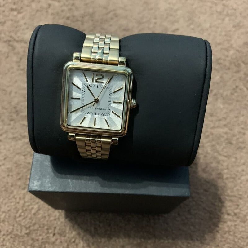 Marc Jacobs Vic Silver Dial Gold Steel Strap Watch for Women - MJ3462 Buy Now By Marc Jacobs