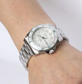 Shop Gucci Dive Quartz White Dial Silver Steel Strap Watch For Men - YA136336 in USA
