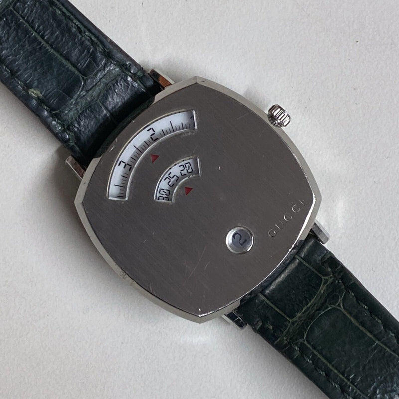 Gucci Grip Quartz Silver Dial Green Leather Strap Watch For Women - YA157404 Buy Now By Gucci