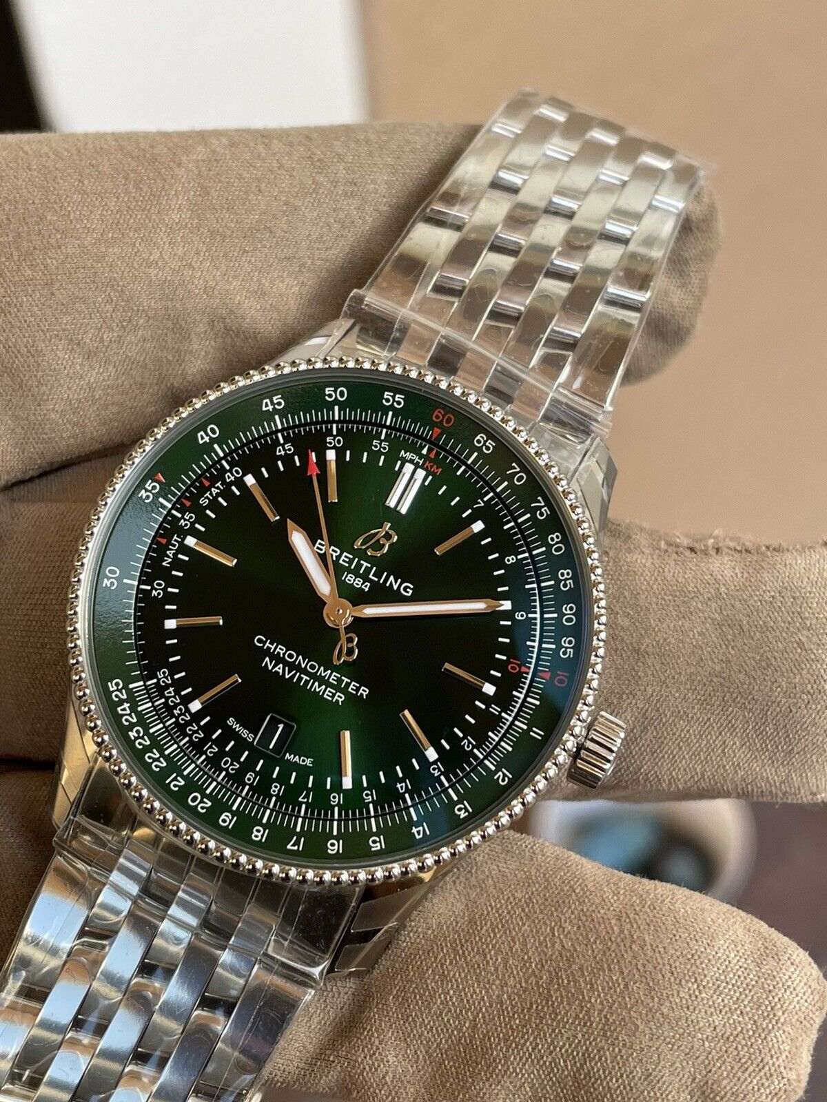 Breitling Navitimer Automatic 41mm Green Dial Silver Steel Strap Watch for Men - A17326361L1A1