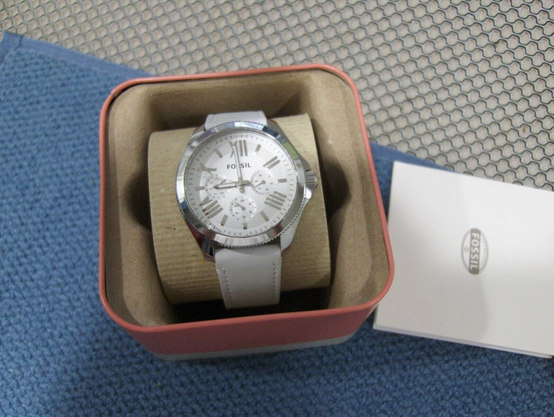 Fossil Cecile White Dial White Leather Strap Watch for Women - AM4484 Buy Now By Fossil