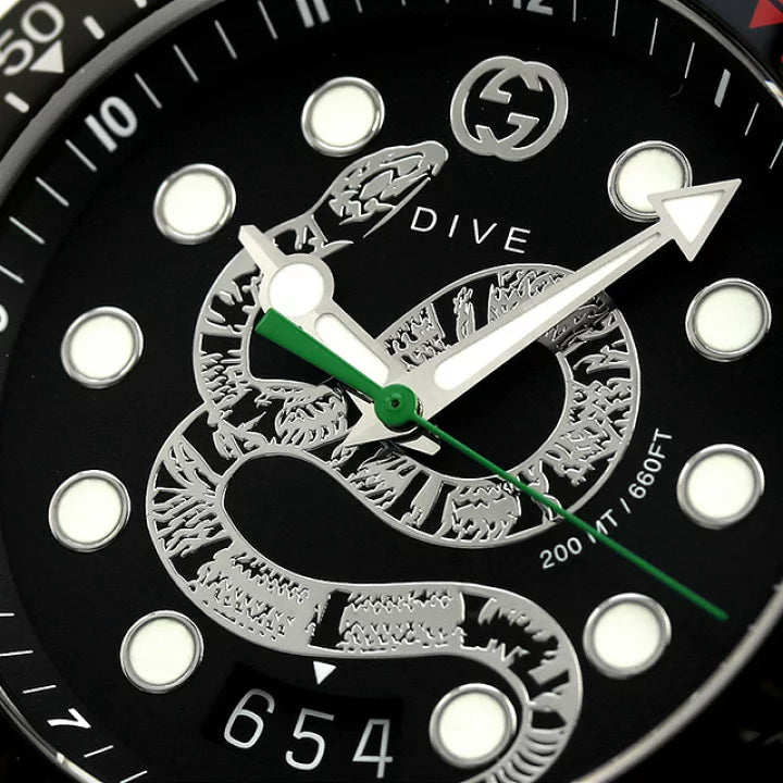 Shop Gucci Dive Quartz Kingsnake Black Dial Black Rubber Strap Watch For Men - YA136217 in USA